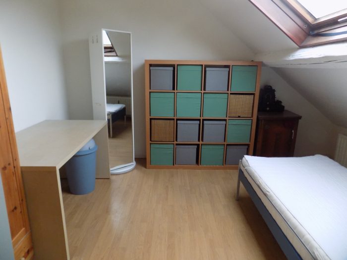 Chambre en résidence 10 m² à Louvain-La-Neuve Gembloux