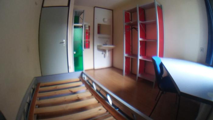 Student room 9 m² in Louvain-La-Neuve Les Bruyères