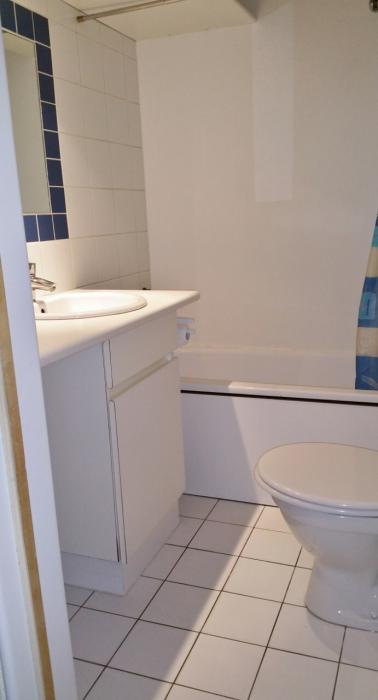 (4) Salle de bains