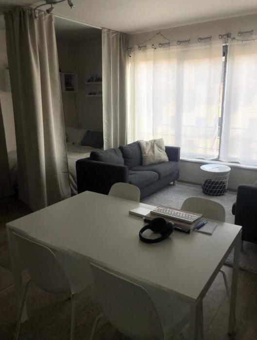 单人间 40 m² 在 Louvain-La-Neuve Centre