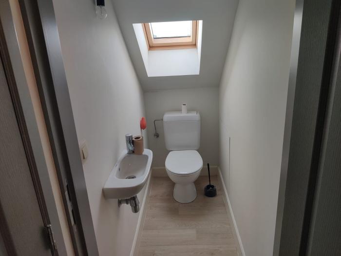 Toilette à l'étage