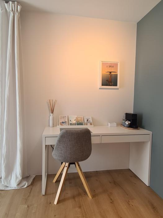 Chambre. Bureau