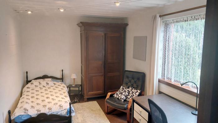 与房东合租 13 m² 在 Louvain-La-Neuve L'Hocaille