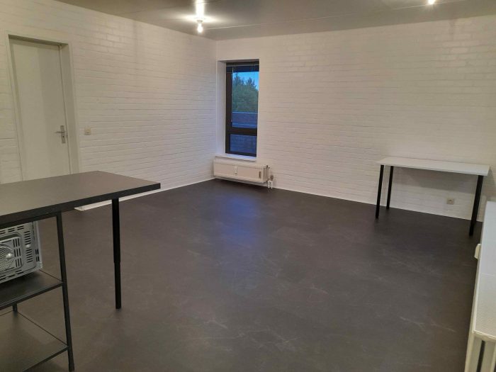 Studio 2