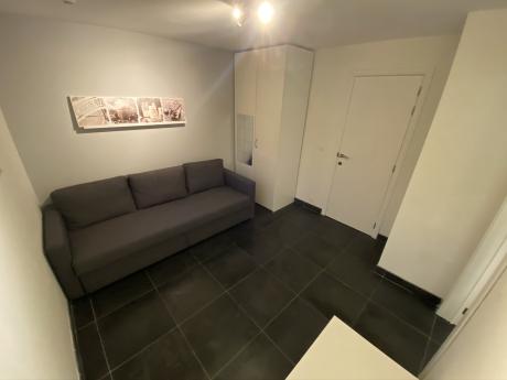 Room in owner's house 24 m² in Louvain-La-Neuve Walhain