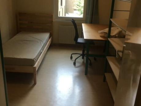 合租房 12 m² 在 Louvain-La-Neuve Les Bruyères