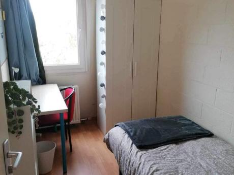 Shared housing 20 m² in Louvain-La-Neuve Les Bruyères