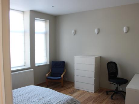 与房东合租 16 m² 在 Louvain-La-Neuve Mont-Saint-Guibert