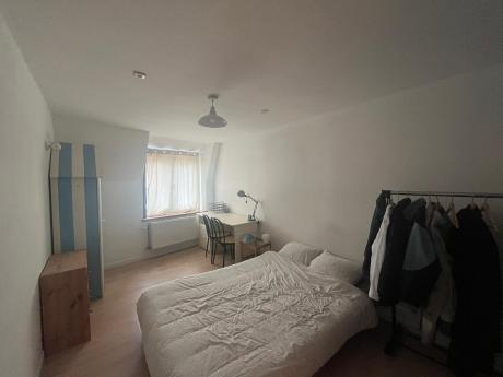 合租房 60 m² 在 Louvain-La-Neuve Ottignies