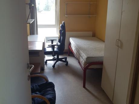 合租房 12 m² 在 Louvain-La-Neuve Biéreau