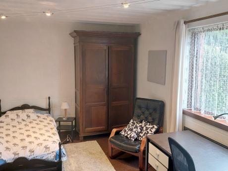 与房东合租 13 m² 在 Louvain-La-Neuve L'Hocaille