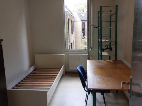合租房 12 m² 在 Louvain-La-Neuve Les Bruyères