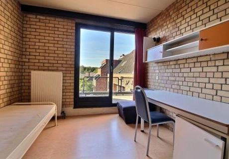 合租房 12 m² 在 Louvain-La-Neuve Blocry