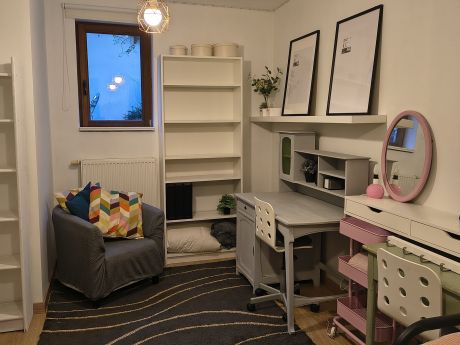 Room in owner's house 12 m² in Louvain-La-Neuve Other
